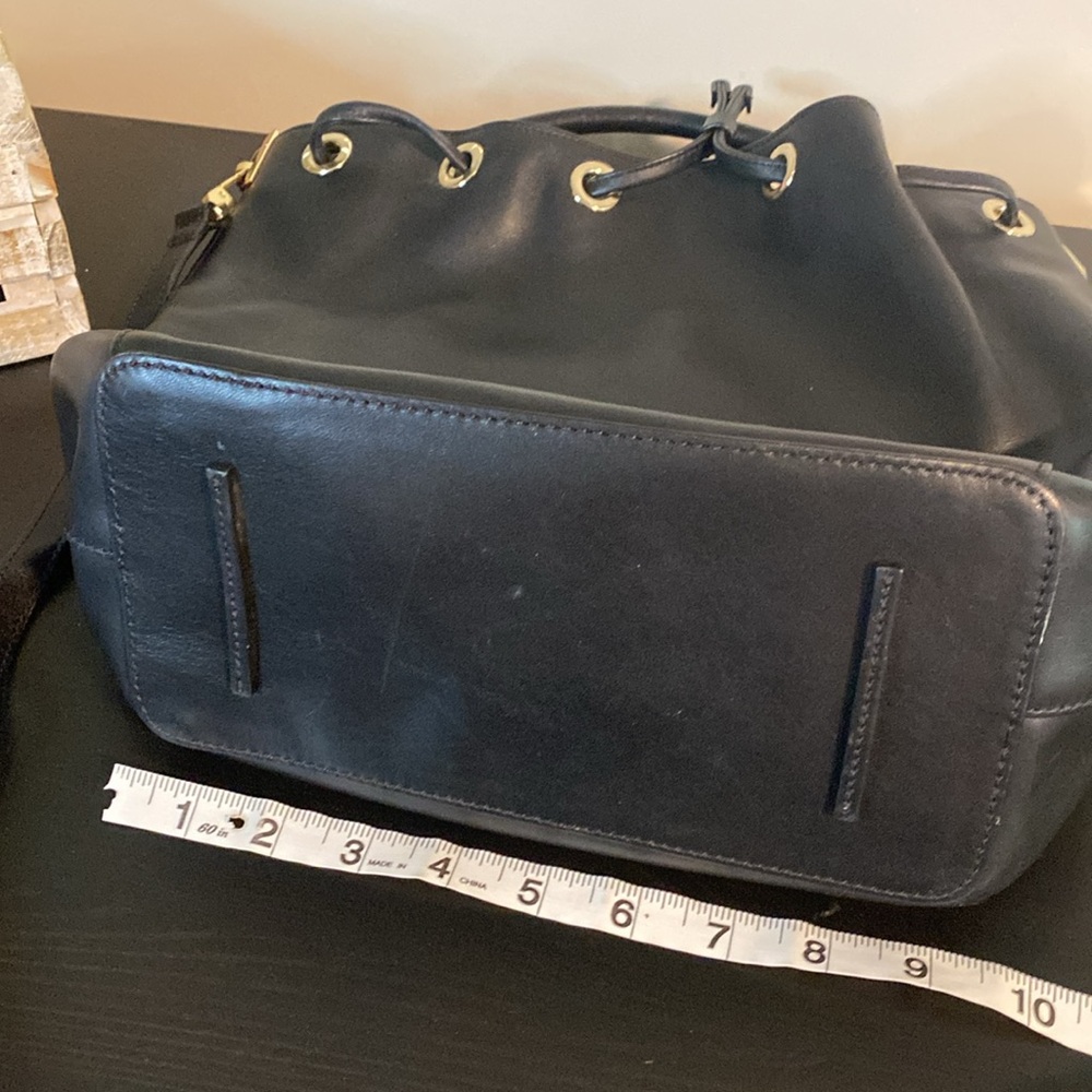 AUX Auxiliary Hobo Bucket Bag - Picture 14 of 15
